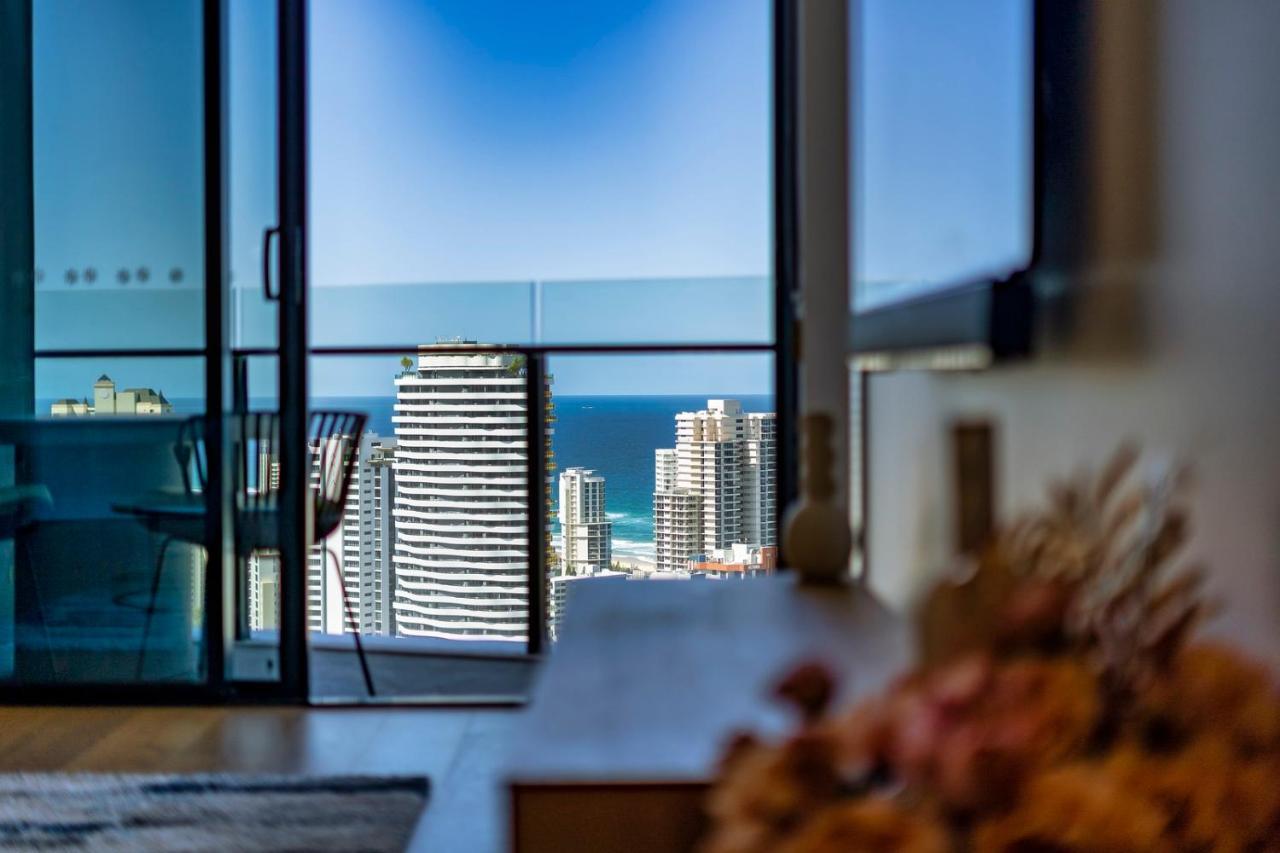 Broadbeach Casino Private Apartments - Gclr Голд-Кост Экстерьер фото