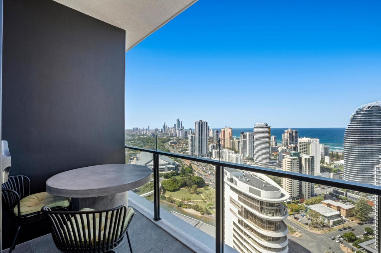 Broadbeach Casino Private Apartments - Gclr Голд-Кост Экстерьер фото