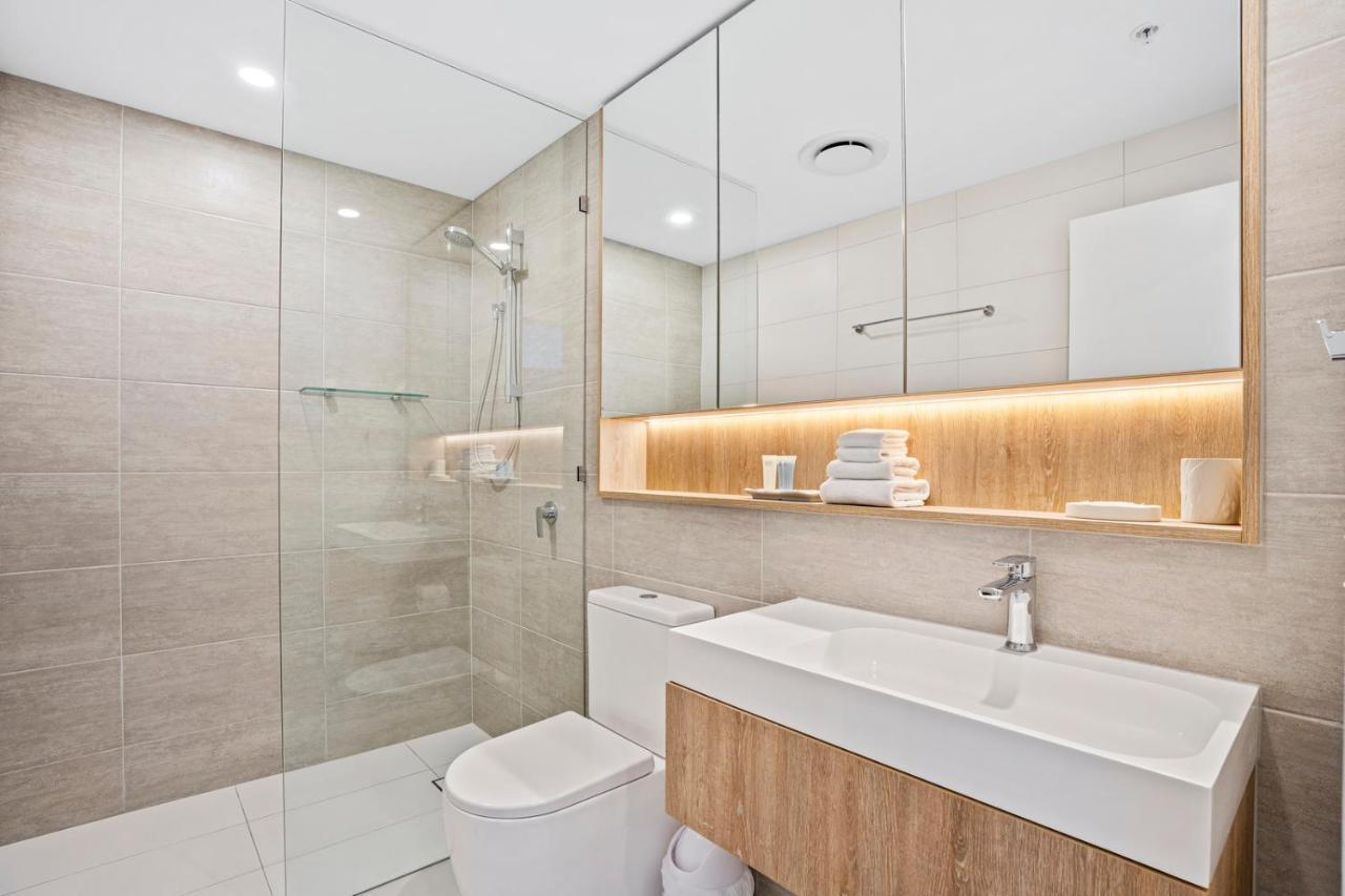 Broadbeach Casino Private Apartments - Gclr Голд-Кост Экстерьер фото